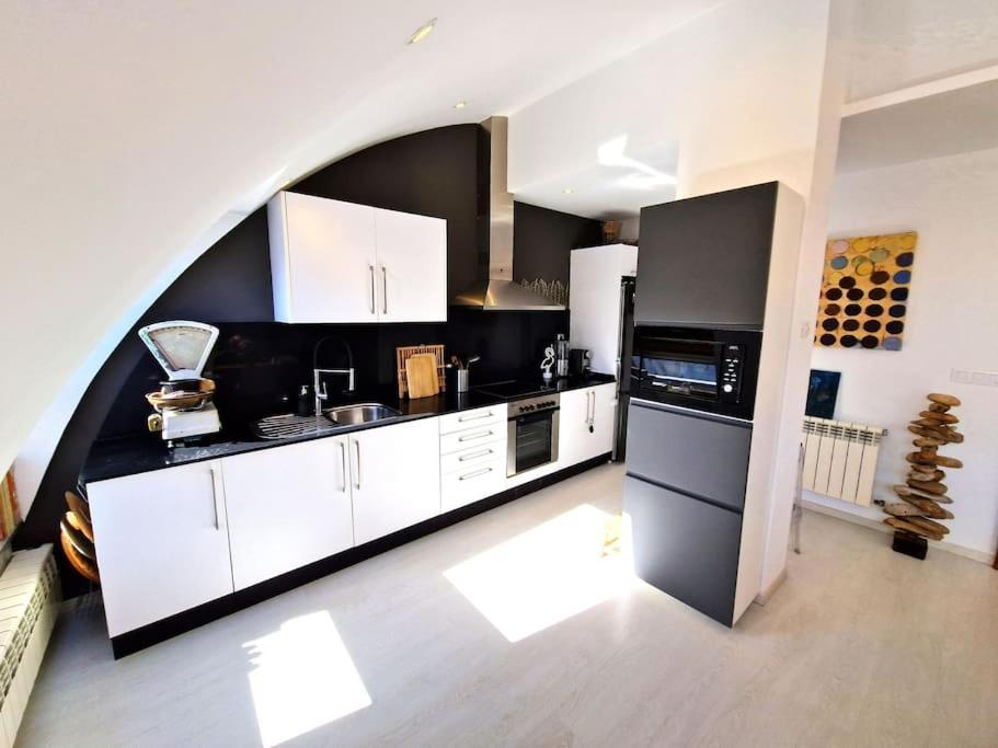 Apartamento Deluxe Vistas Al Mar Burela Eksteriør bilde