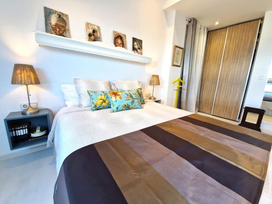 Apartamento Deluxe Vistas Al Mar Burela Eksteriør bilde