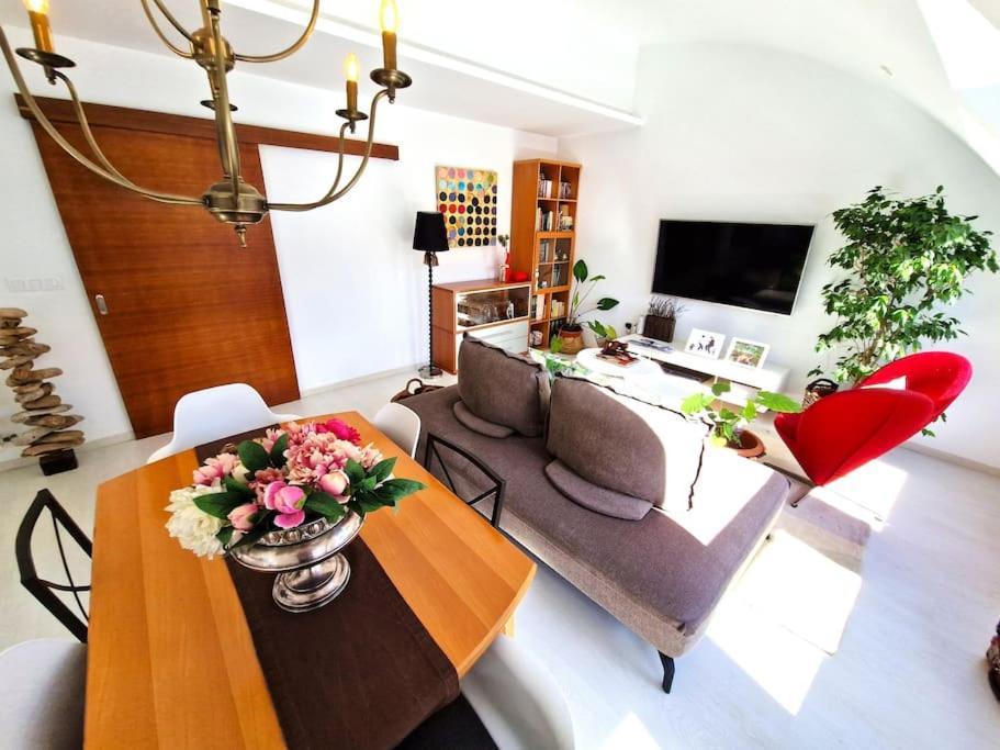 Apartamento Deluxe Vistas Al Mar Burela Eksteriør bilde